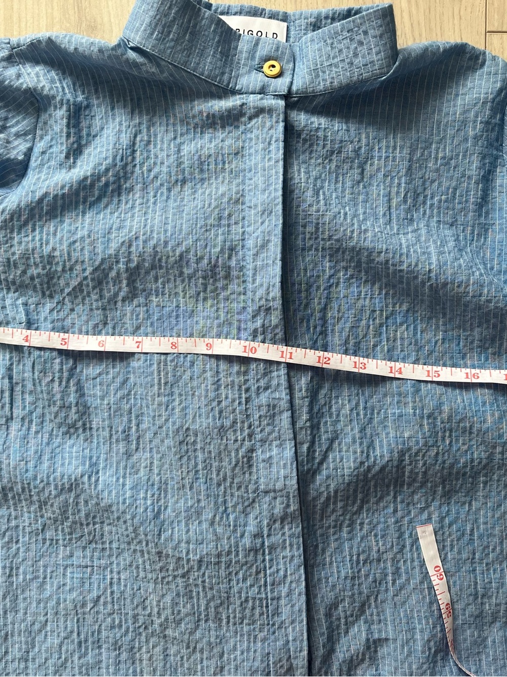Blue Short-Sleeve Lightweight Button-Back Top - Picture 11 of 12